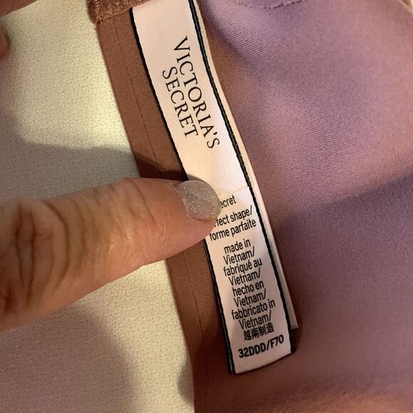 Victorias Secret Sz 32DDD "Incredible" pushup underwire bra/adjusts 2 Razorback - Picture 4 of 11